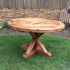 50" Pie beam style Pedestal table