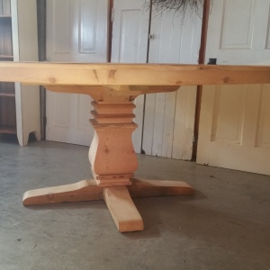 72" King Anna Pedestal table